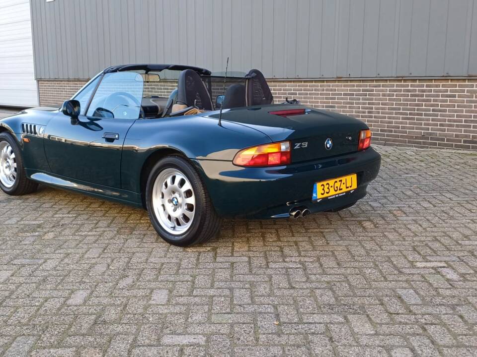 Bild 2/16 von BMW Z3 1.8 (1997)