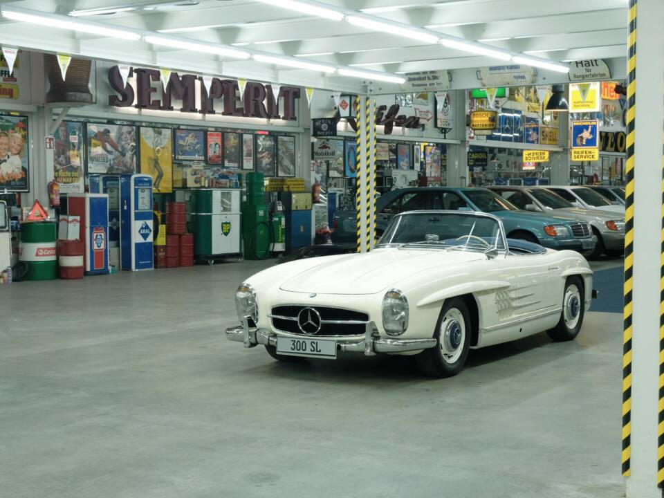 Bild 1/50 von Mercedes-Benz 300 SL Roadster (1959)