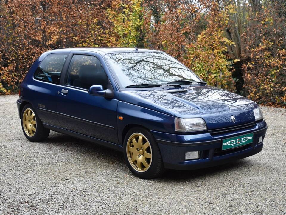 Bild 9/37 von Renault Clio I Williams (1994)