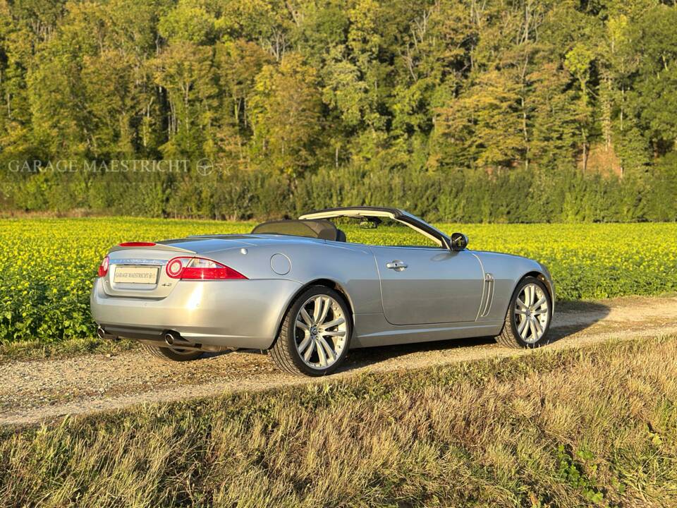 Image 6/84 de Jaguar XK 4.2 (2006)