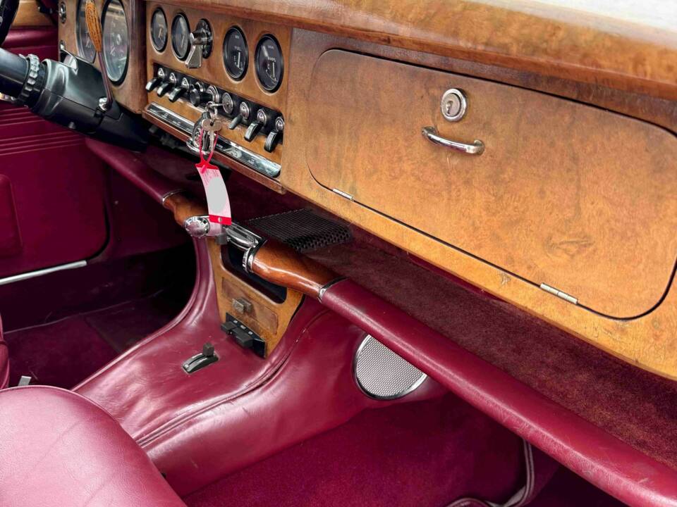 Bild 29/50 von Jaguar S-Type 3.8 (1966)