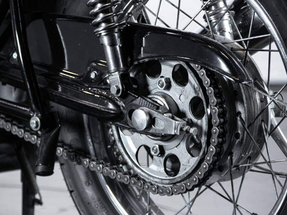 Bild 11/50 von Honda CB 750 Four (1973)