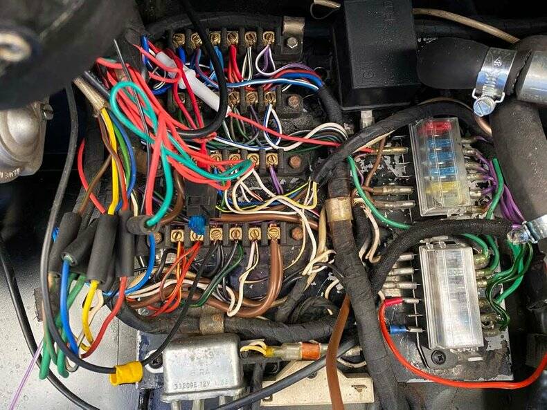 Image 29/50 of Bristol 410 (1967)