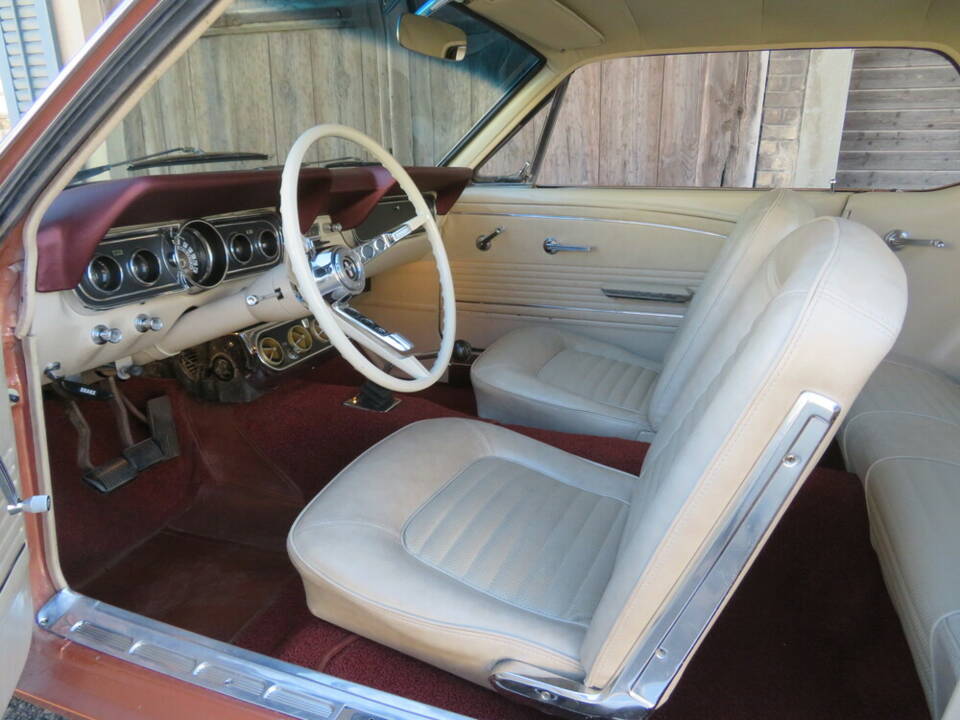 Image 4/19 of Ford Mustang 289 (1966)