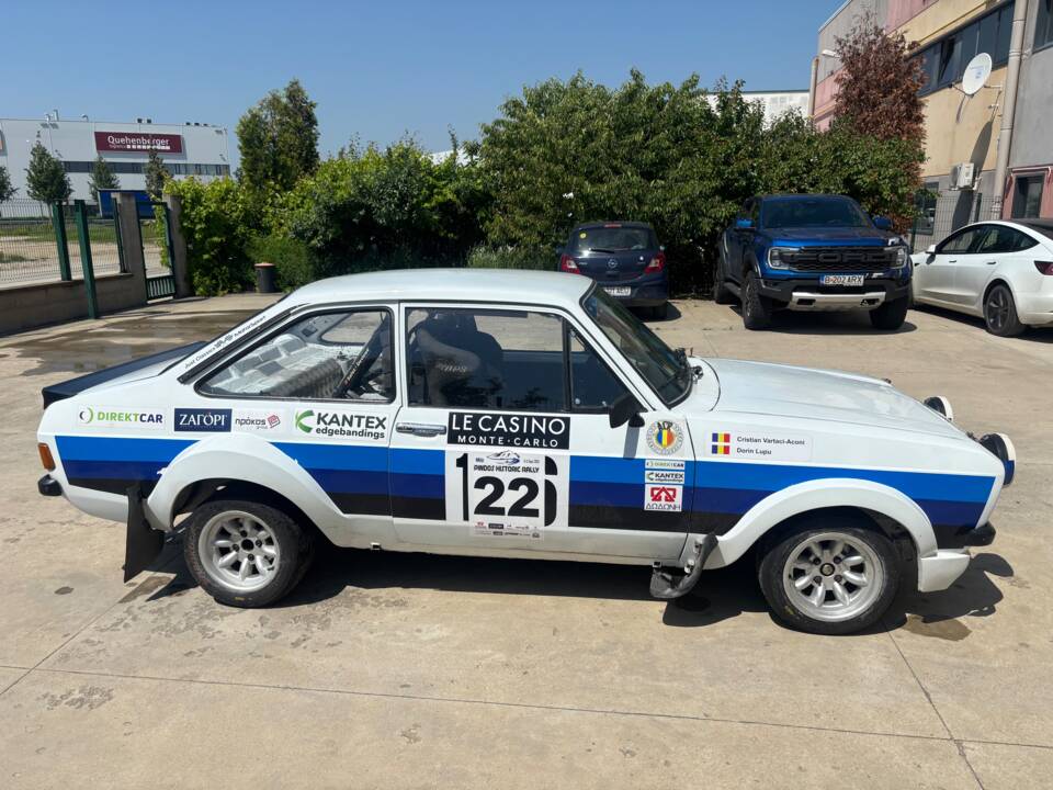 Image 2/84 de Ford Escort RS 2000 (1979)