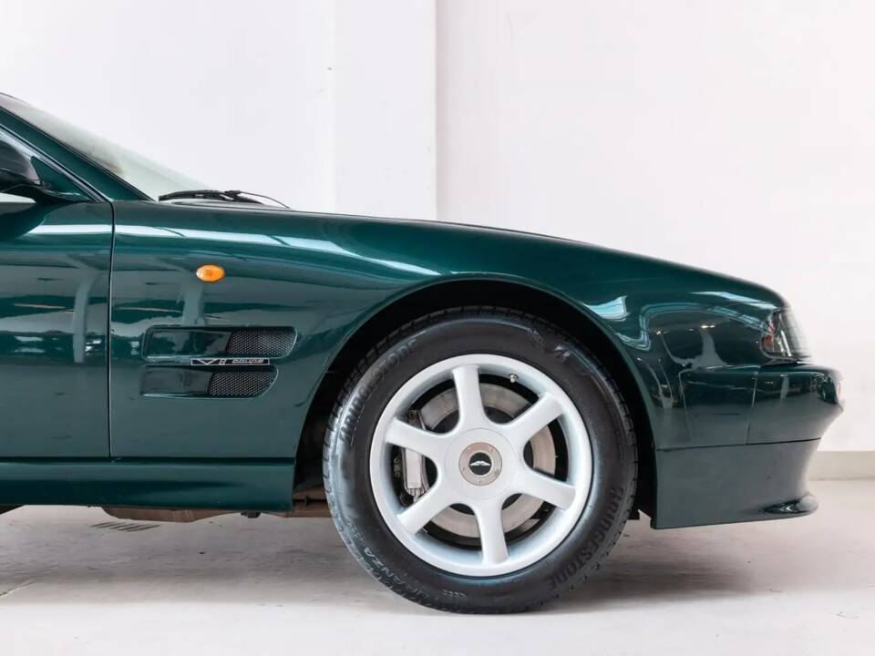 Bild 25/37 von Aston Martin V8 Coupé (1999)