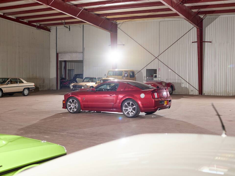 Image 67/68 of Ford Mustang GT (2005)