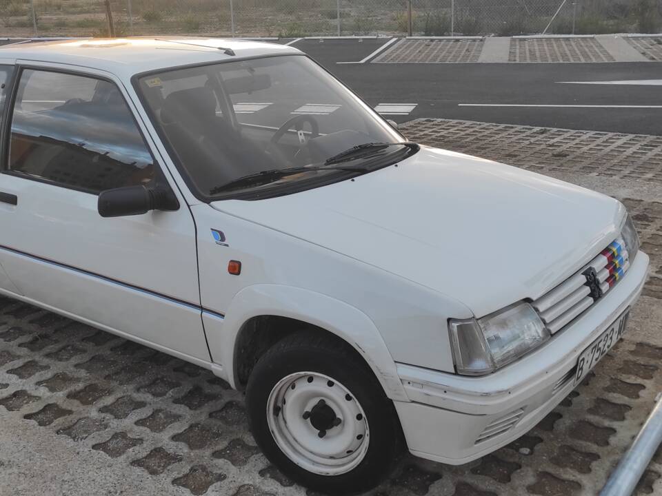 Bild 3/11 von Peugeot 205 rallye (1991)