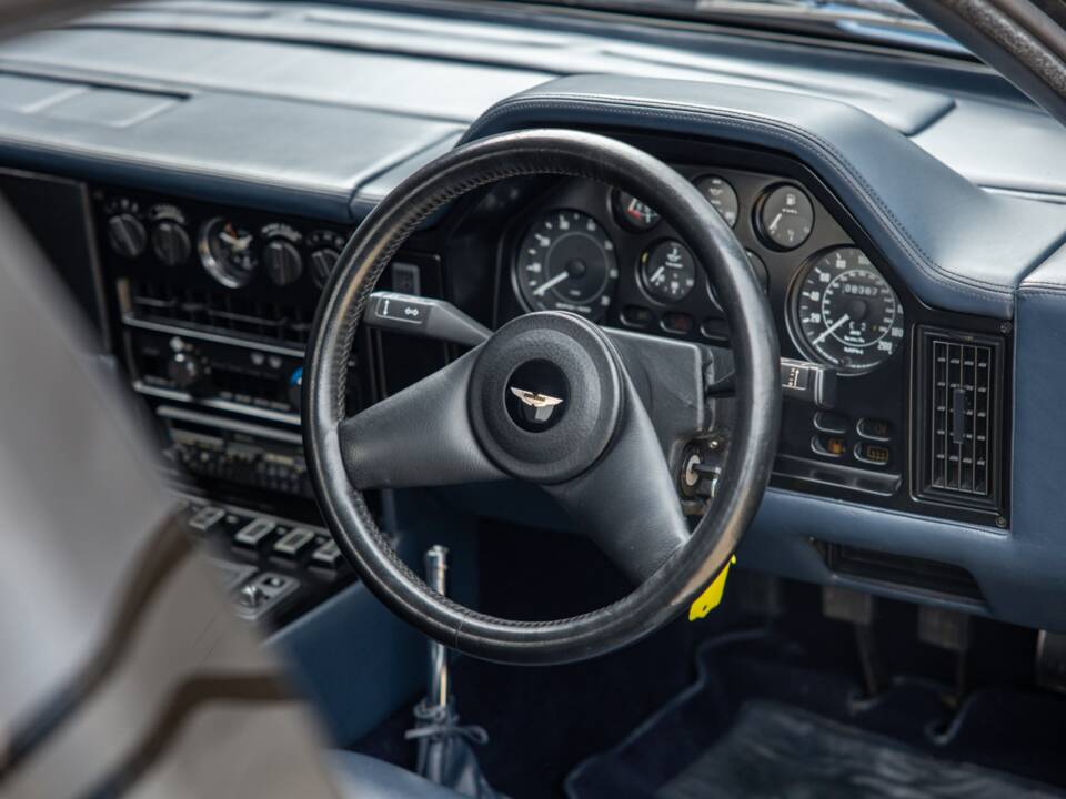 Image 38/82 de Aston Martin V8 Zagato Vantage X-Pack (1987)