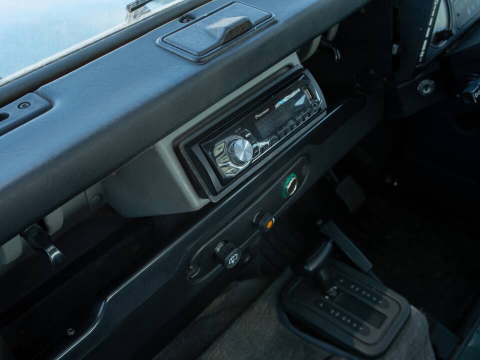 Imagen 49/50 de Land Rover Defender 90 (1996)