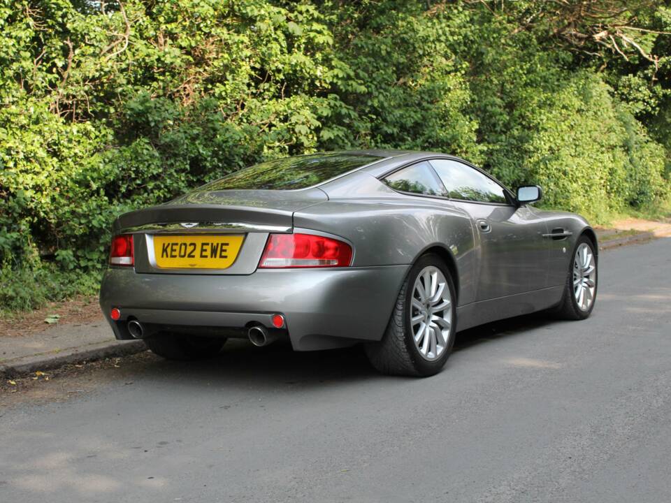 Bild 6/17 von Aston Martin V12 Vanquish (2002)