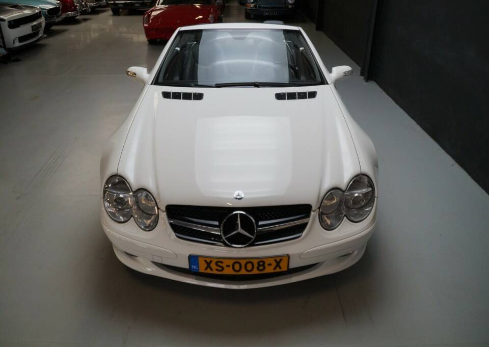 Bild 26/46 von Mercedes-Benz SL 500 (2005)