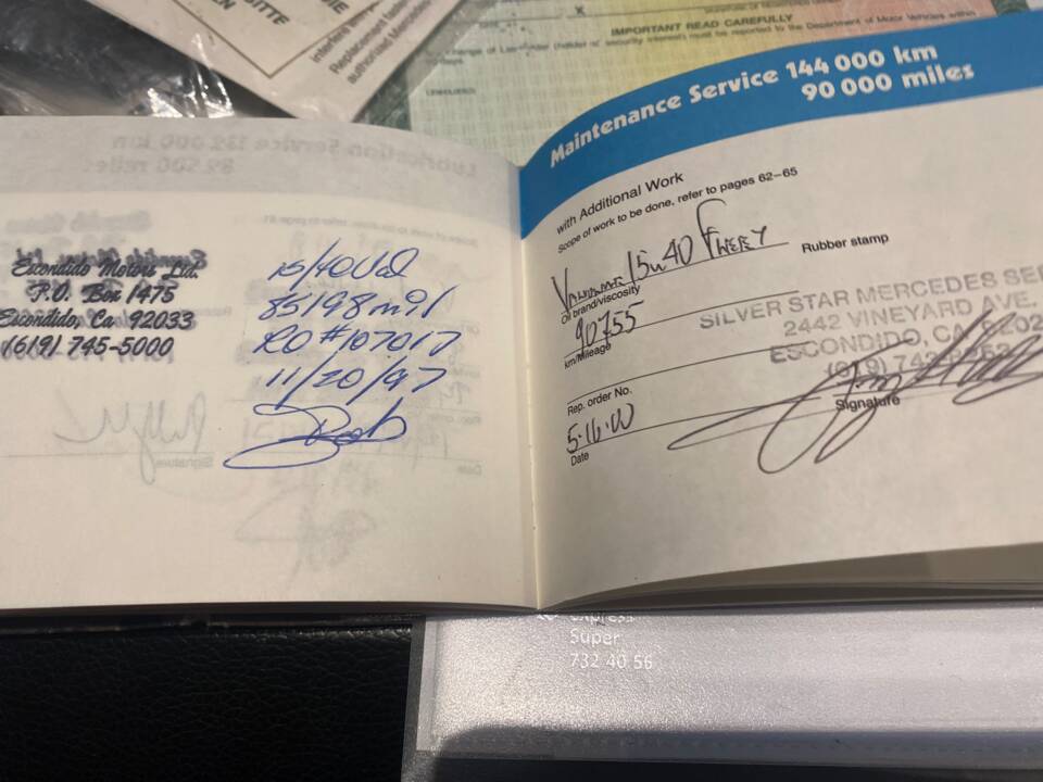 Image 12/19 of Mercedes-Benz 560 SL (1987)