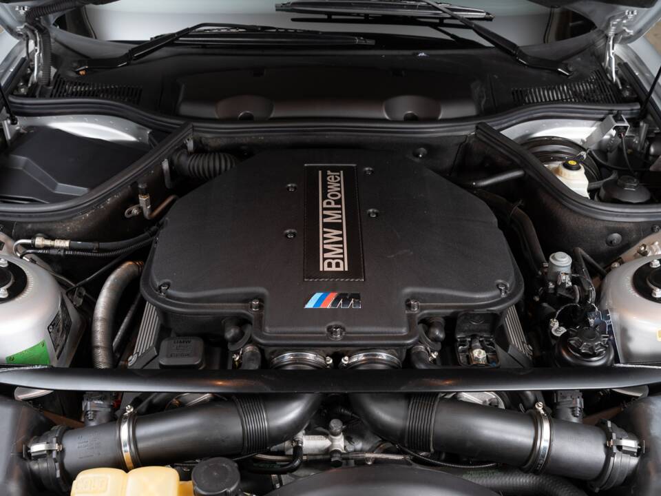 Bild 25/26 von BMW Z8 (2000)