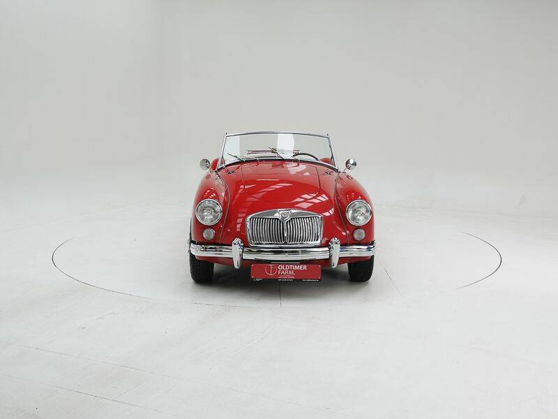 Image 5/15 of MG MGA 1600 (1960)