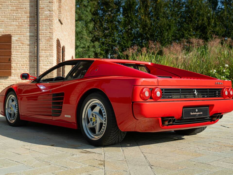 Imagen 13/50 de Ferrari 512 M (1996)