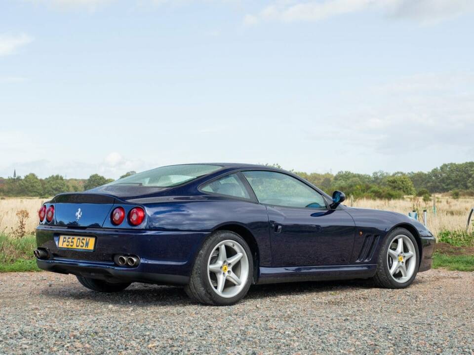 Image 2/10 of Ferrari 550 Maranello (1997)