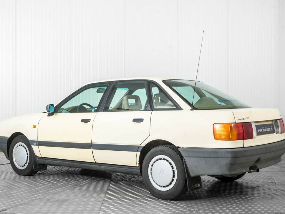 Immagine 6/50 di Audi 80 quattro  -  1.8S (1987)