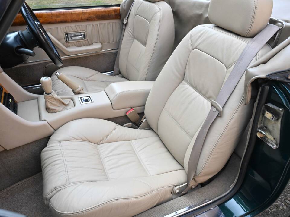 Bild 28/50 von MG RV8 (1995)