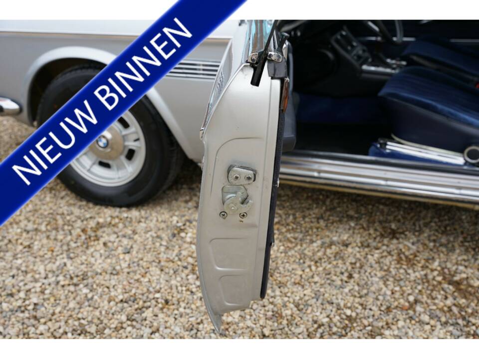 Image 21/50 of BMW 3.0 CSi (1974)