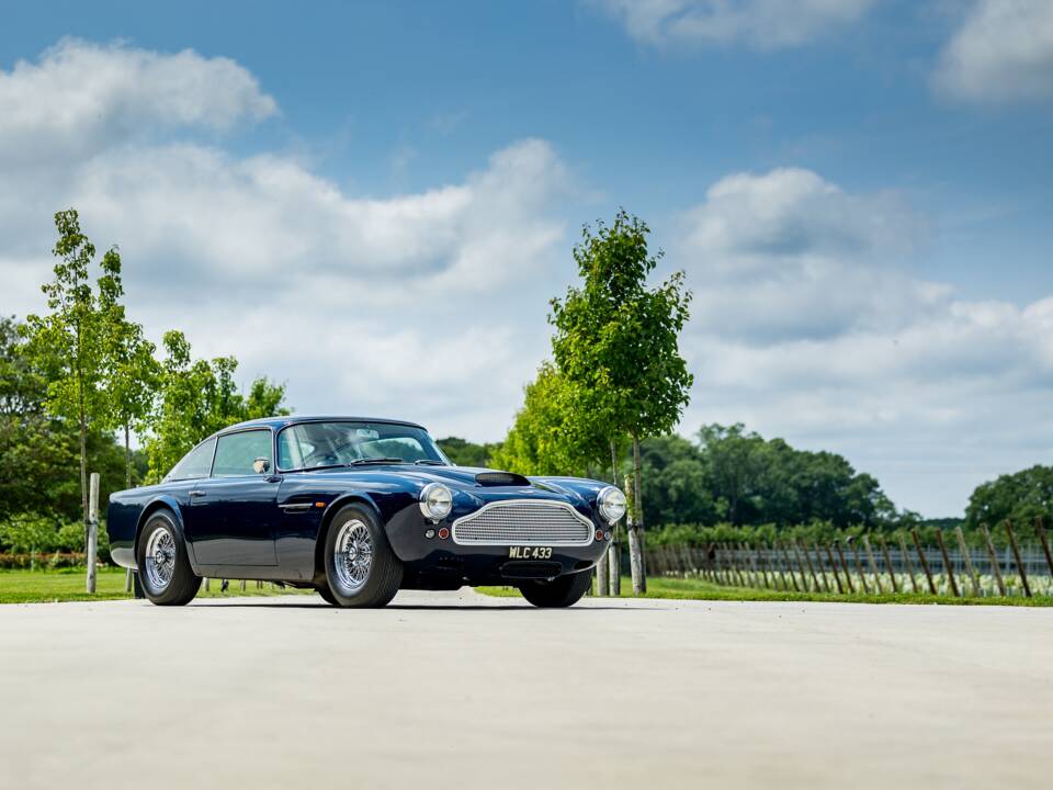 Image 23/41 of Aston Martin DB 4 GT (1959)