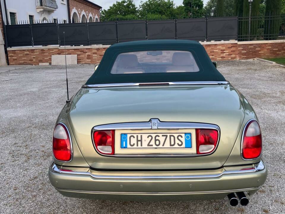 Image 3/6 of Rolls-Royce Corniche V (2002)