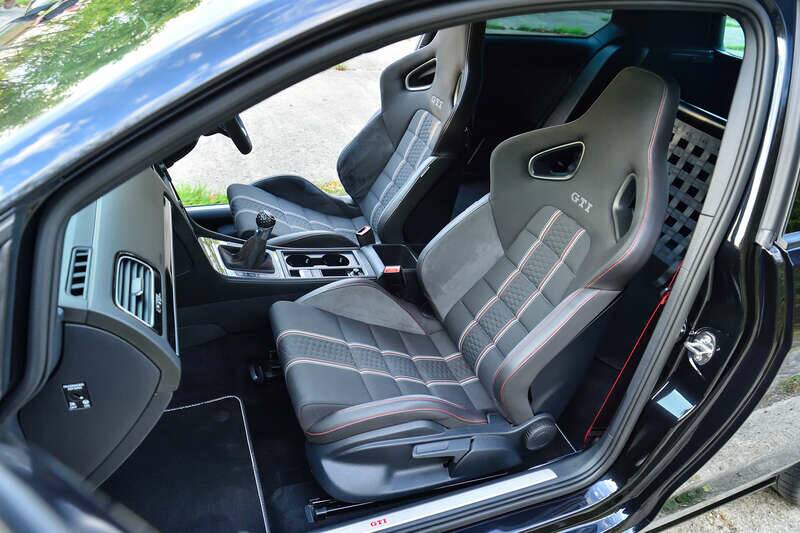 Bild 21/35 von Volkswagen Beetle 2.0 TSI (2017)