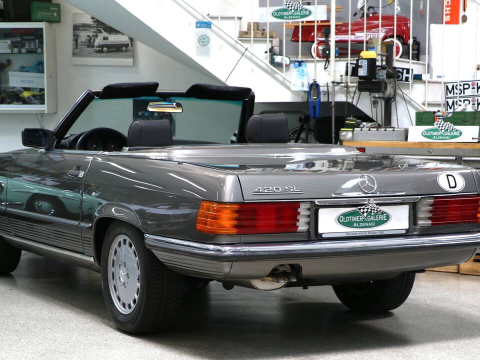 Image 6/37 of Mercedes-Benz 420 SL (1988)