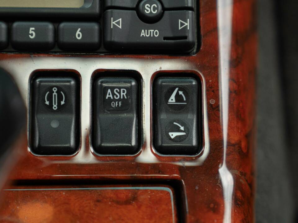 Image 48/50 de Mercedes-Benz SL 600 (1994)