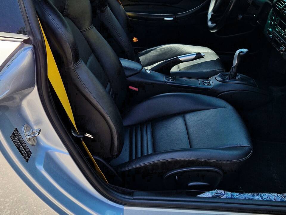 Image 11/13 of Porsche 911 GT3 (2004)