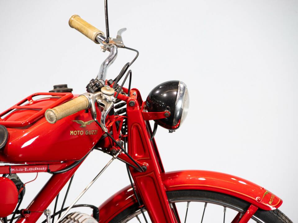 Afbeelding 17/50 van Moto Guzzi DUMMY (1948)