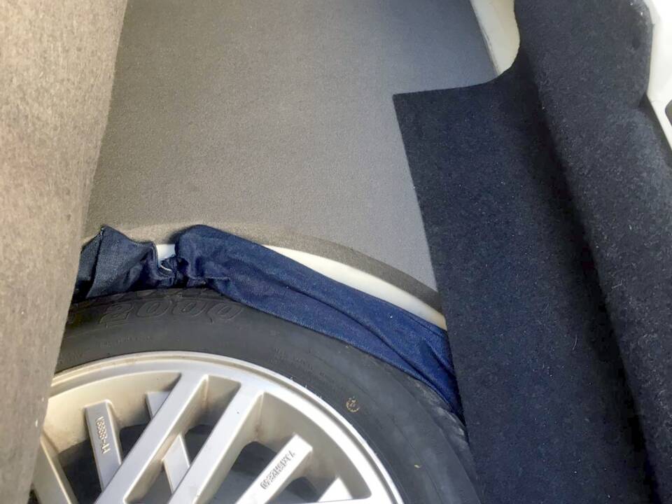 Image 26/33 of Ford Sierra 2.0i Cosworth (1988)