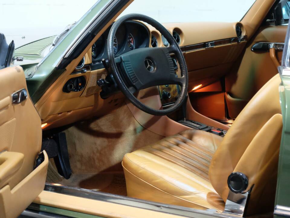 Bild 4/29 von Mercedes-Benz 500 SLC (1980)