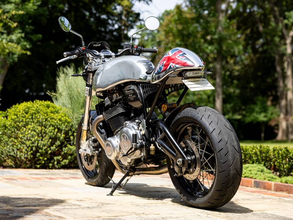 Bild 4/39 von Norton Dominator SS (2018)