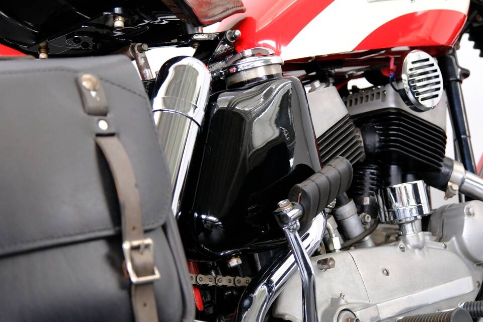 Immagine 66/72 di Harley-Davidson Model KH (1956)