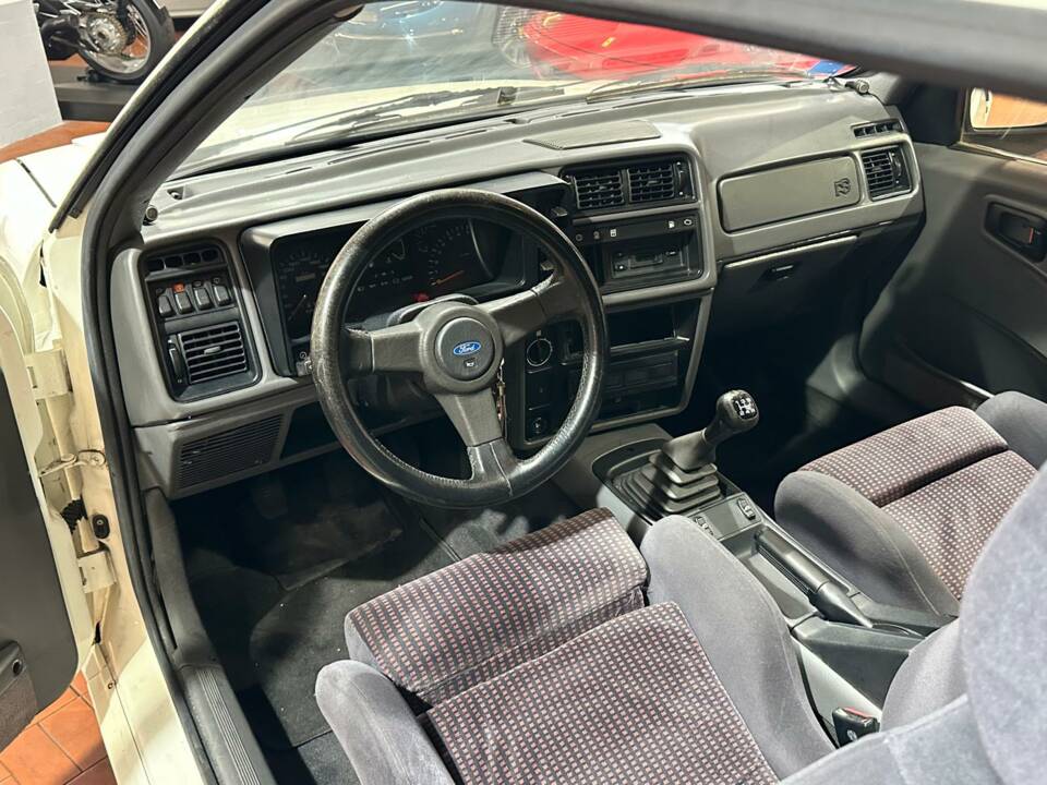 Bild 8/33 von Ford Sierra Cosworth (1987)
