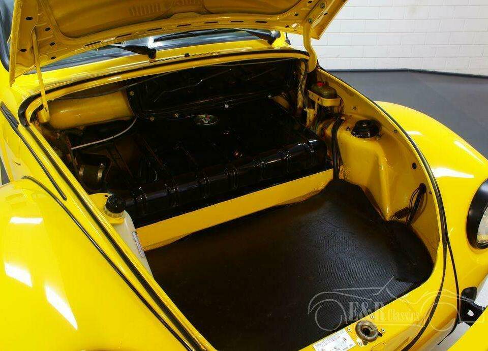 Image 18/18 of Volkswagen Beetle 1303 (1974)