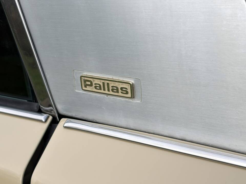 Bild 7/15 von Citroën DS 23 Pallas (1973)