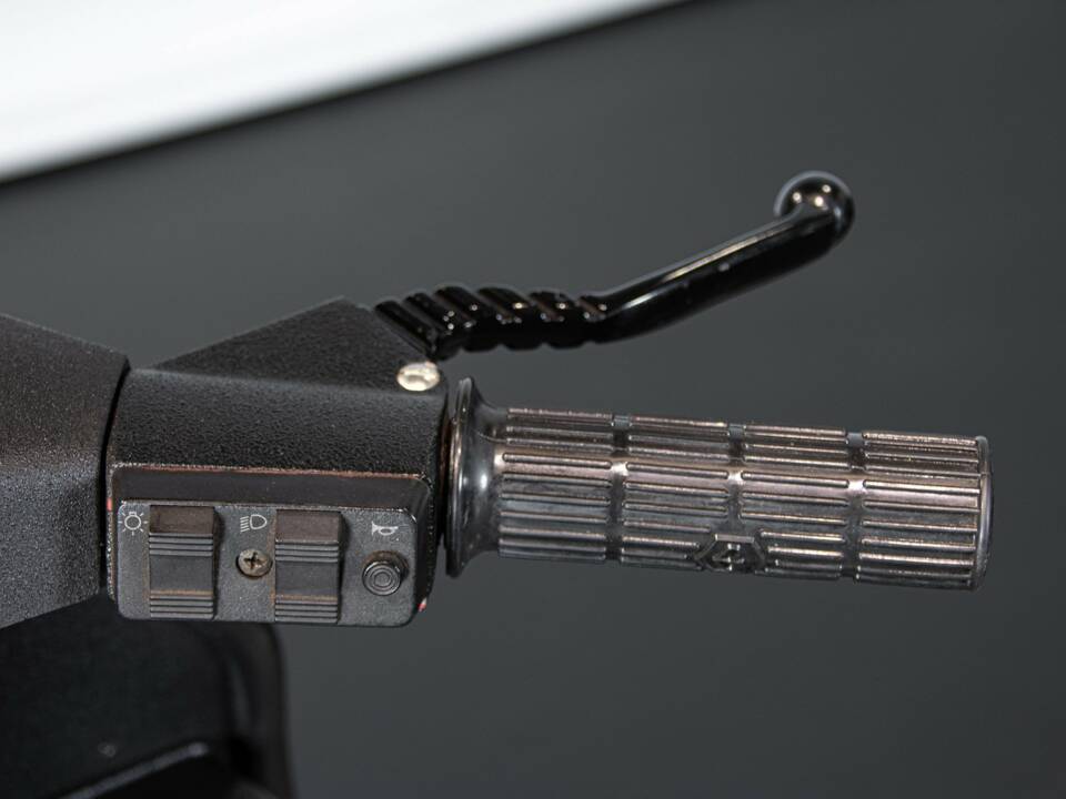 Imagen 16/48 de Piaggio DUMMY (1987)