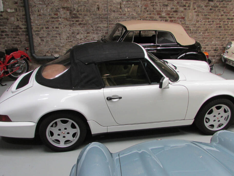 Image 3/15 of Porsche 911 Carrera 4 (1990)