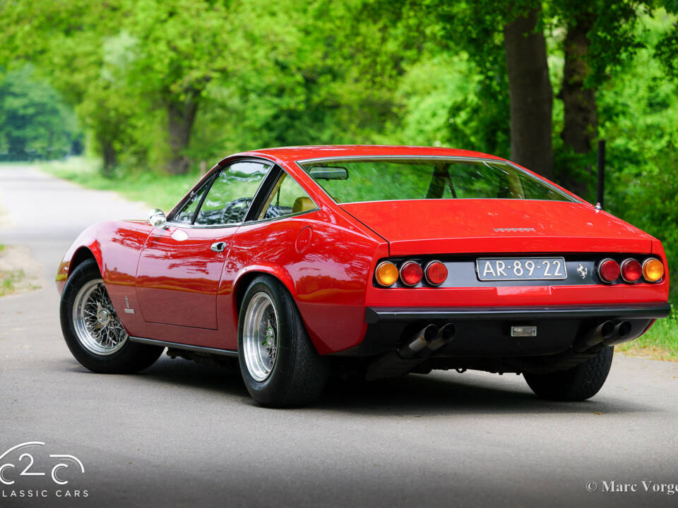 Image 65/80 of Ferrari 365 GTC&#x2F;4 (1972)