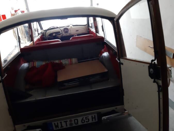 Image 4/6 of Morris Minor 1000 Traveller (1965)