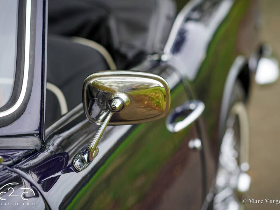 Image 34/60 of Triumph Spitfire Mk III (1970)