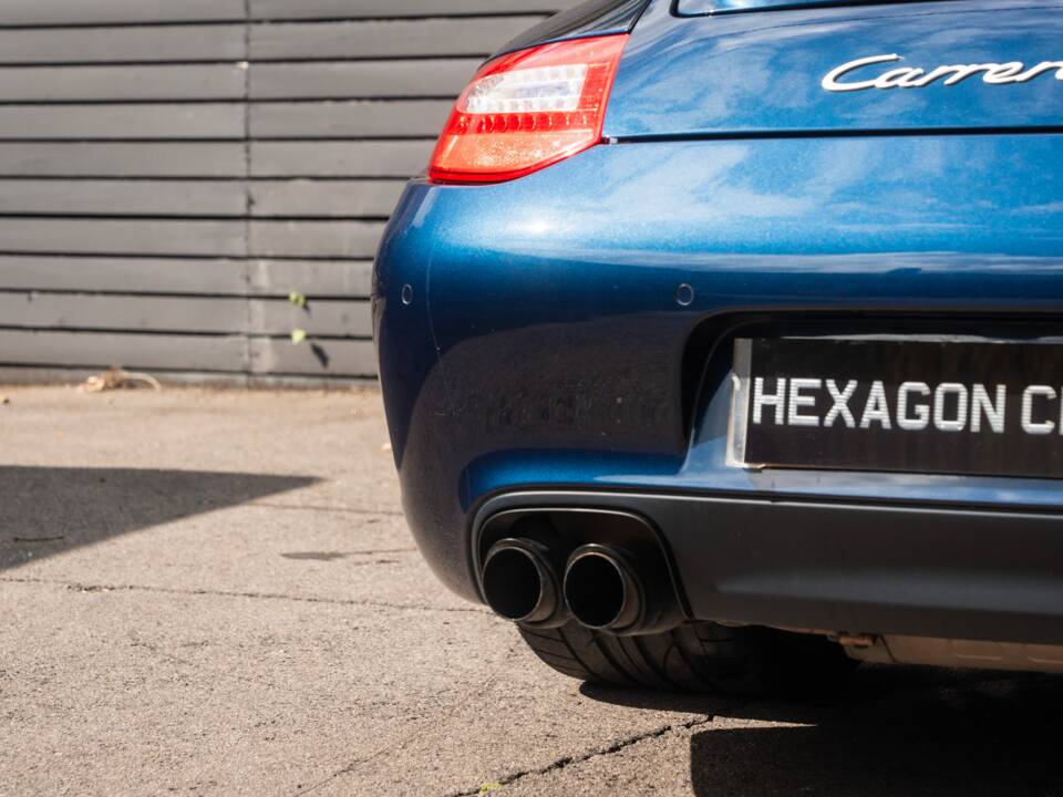 Image 6/54 of Porsche 911 Carrera GTS (2011)