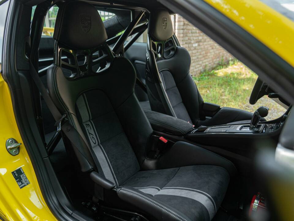 Bild 35/50 von Porsche 911 GT3 (2017)
