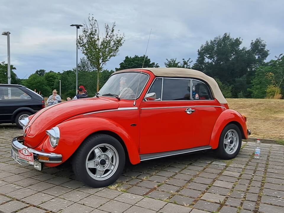Immagine 3/4 di Volkswagen Coccinelle 1303 LS (1977)