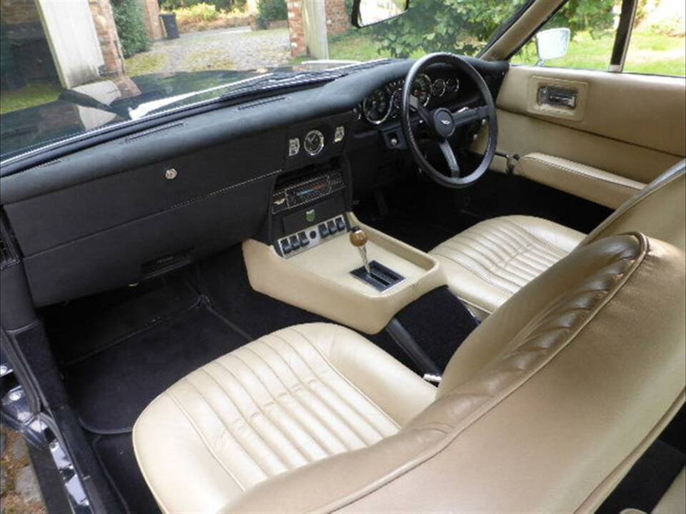 Immagine 15/24 di Aston Martin V8 (1973)