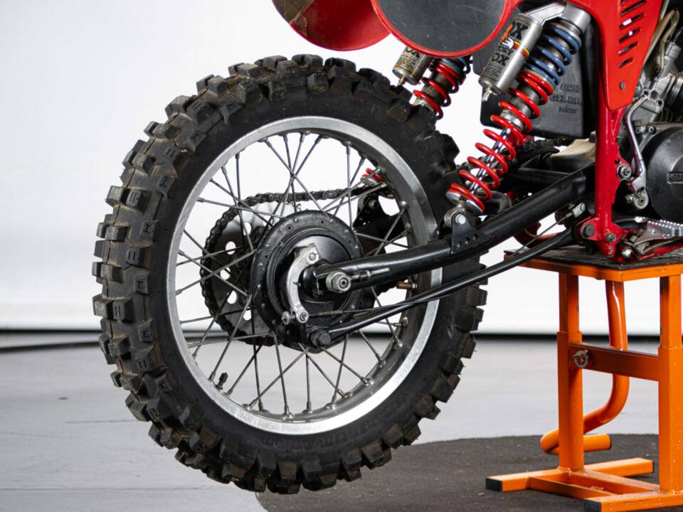 Bild 31/50 von Gilera 125 C2 Competizione (1981)