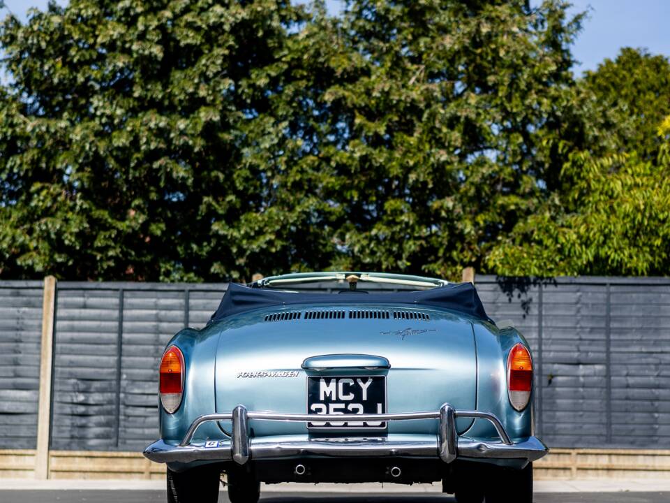 Image 7/50 of Volkswagen Karmann Ghia 1500 (1971)