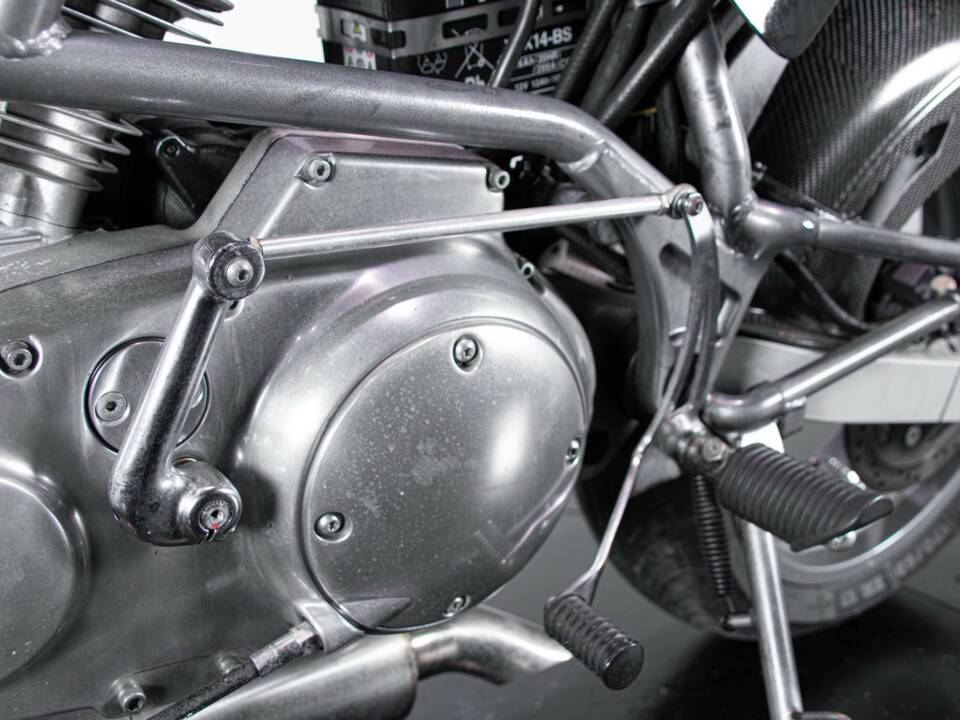 Imagen 50/50 de Buell S1 White Lightning (1996)
